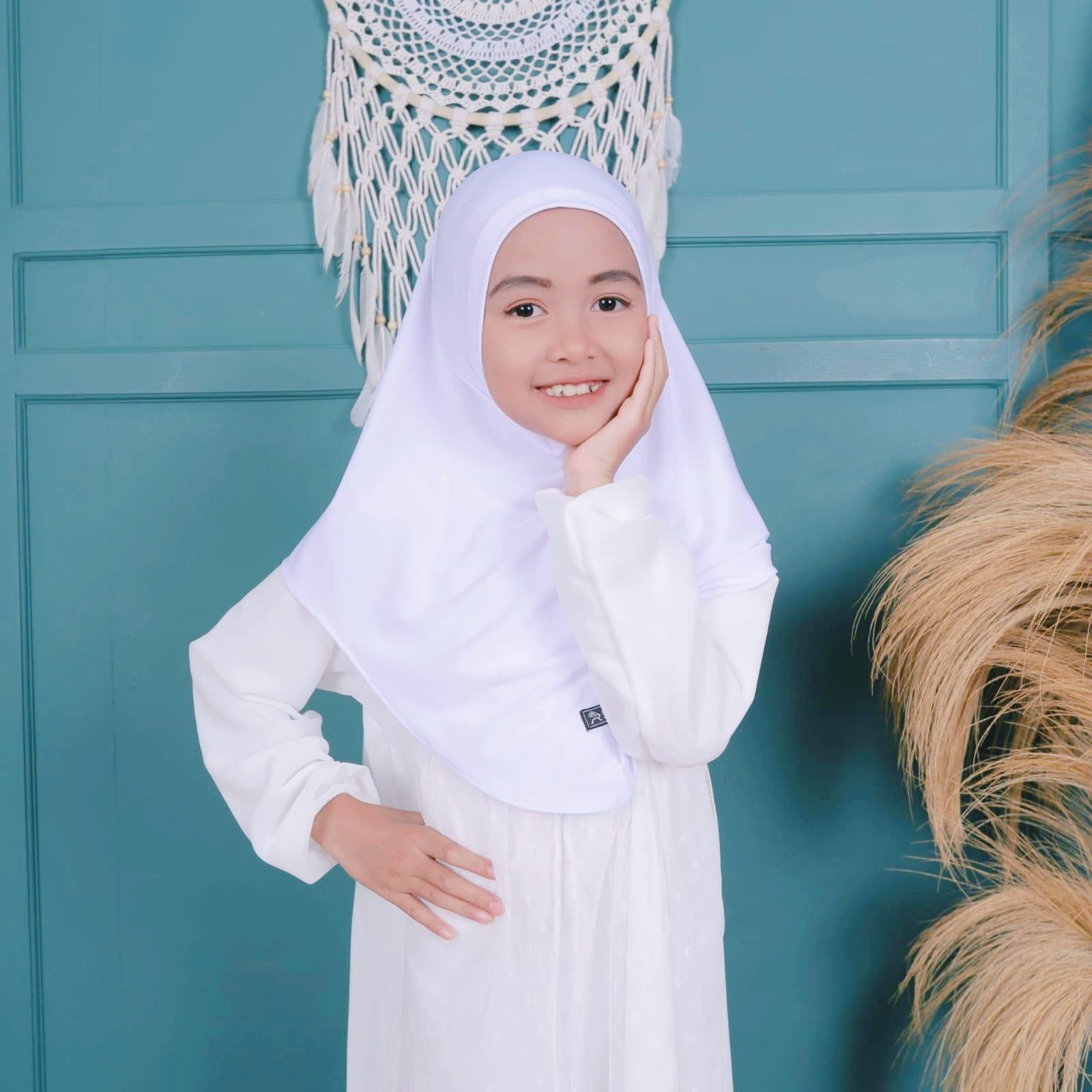 Hijab Bergo Zaida Kids Jersey Premium